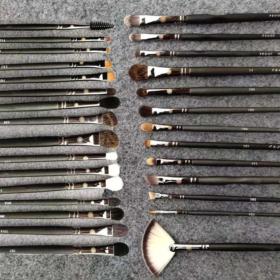 1pc Smudge Makeup Brushes Flat Eye Liner Make Up Brush Detail Precision Concealer Powder contour highlight artist cosmetic tools