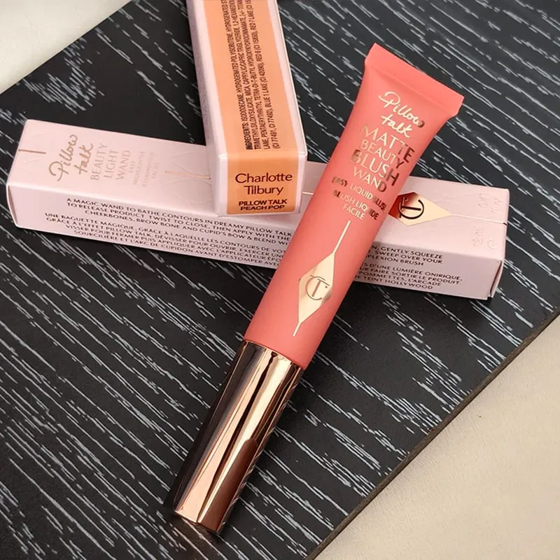 Νέο Charlotte Tilbury Two Color σε σχήμα καρδιάς Powder Blusher Setting Spray Oil Control Powder Blusher Air Cushion Pen Cosmetic