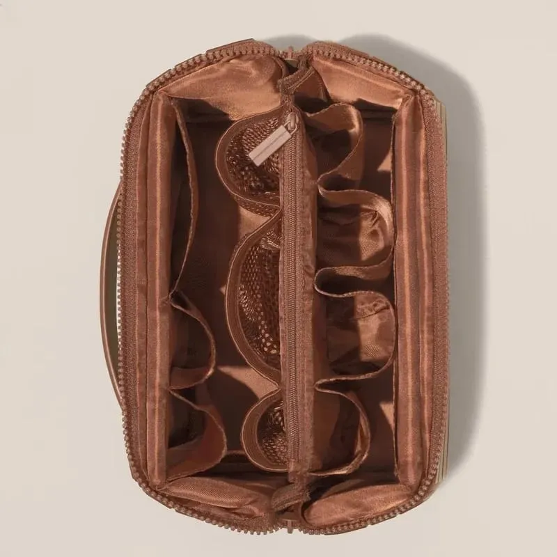 Tas Rias Perjalanan Lipat Bawah Tas Perlengkapan Mandi Besar Tahan Air Organizer Kosmetik Gantung dengan Kompartemen Tanpa Tumpah untuk Penggunaan Rias