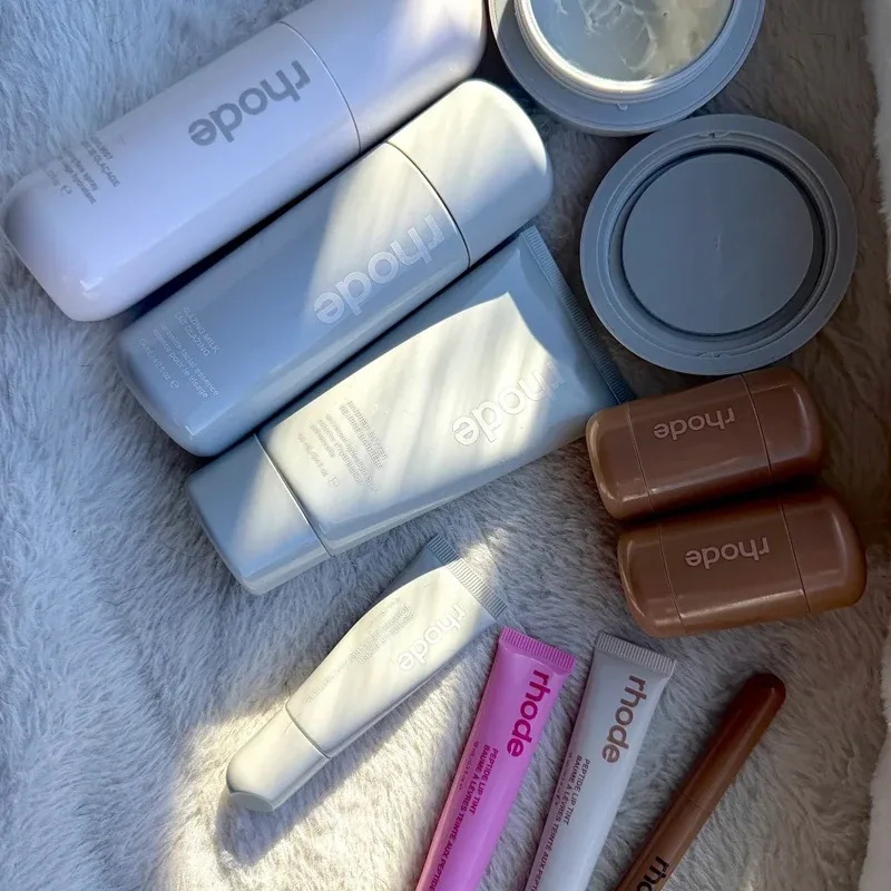 Καλοκαιρινό όριο Σιπ Μπρονζέ Pocket Contour Stick Blush Stick Εύκολη εφαρμογή Ομαλή εξάπλωση Μακιγιάζ μακράς διαρκείας Φορέστε LipBoost