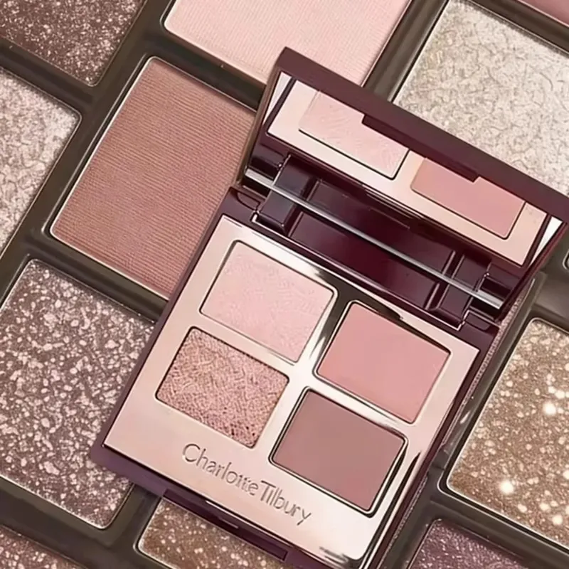Charlotte Tilbury Cosmetics Flawless Liquid Highlighter Ενυδατώνει την επιδερμίδα Πολυτελής Παλέτα Σατέν-ματ Shimmer Μεταλλικά φινιρίσματα