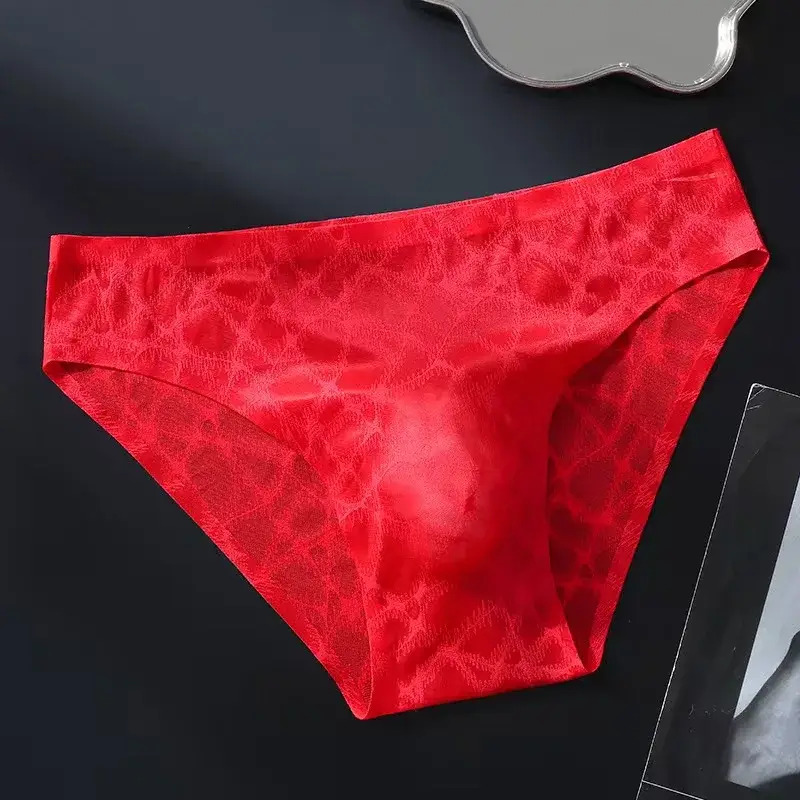 3PCS Sexy Mens Seamless Panties Ice Ultra Thin Sports Fitness Bulge Pouch briefs Male Panties Low Waist