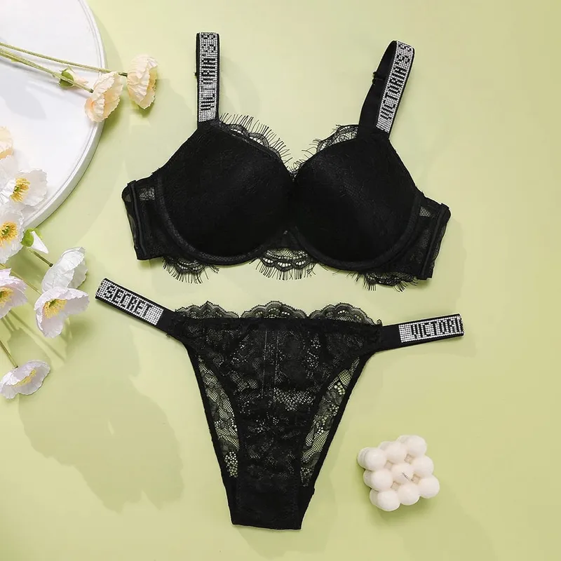 סט חזייה ותחתונים דחיפה נוחה Shapewear מתכוונן מרופד אסוף חדש סט הלבשה תחתונה V תחרה סקסי לנשים