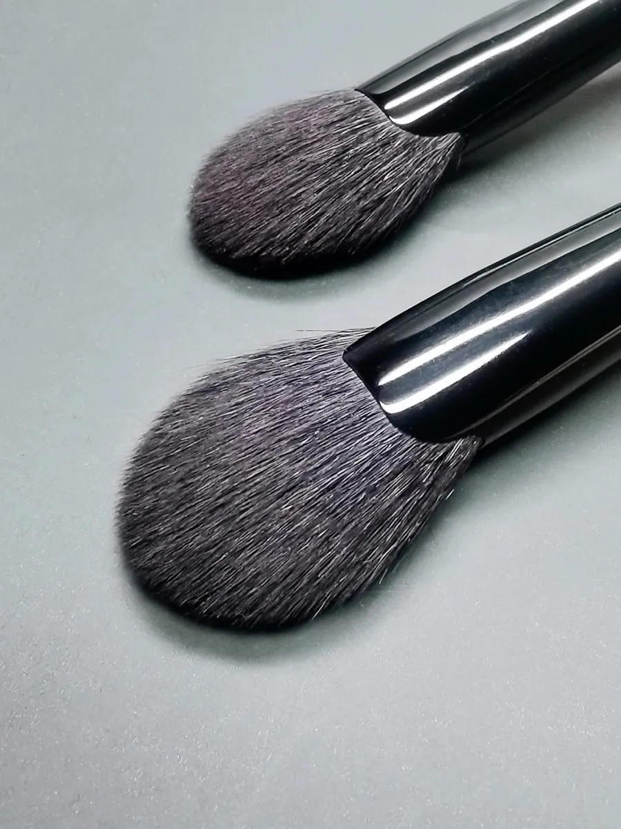 Fan Makeup Brush Highlighter Face Shadow Mga Buhok ng Kambing Blush Powder Make Up Brushes Pro Essential Cosmetic Tools