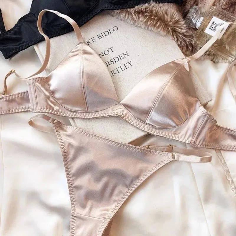 French Style Women Satin Triangle Cup Bra Set Thin Wireless Seamless Sexy Lingerie Light Support Comfort Brassiere Underwear