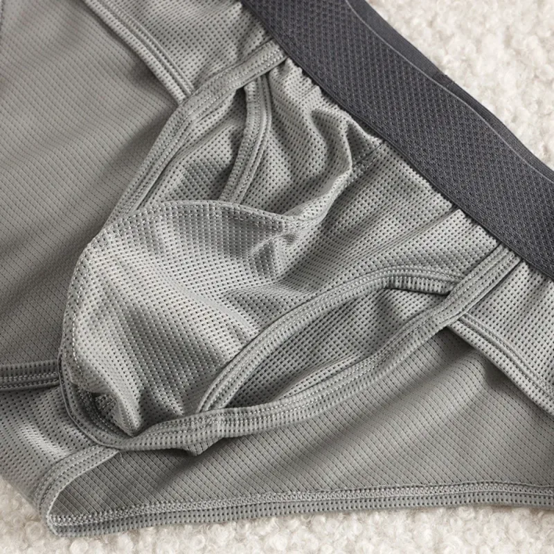 Thin Underpants Summer Thin Briefs Men Side Opening Breathable Men Ice Silk Panties Splicing Lingerie Seamless Underwear Men