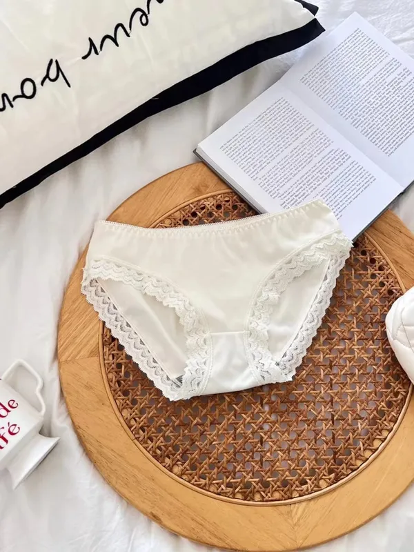 ​Japán anime csipke melltartó szett Push Up vezeték nélküli bralette kis mell, varrat nélküli szexi háromszög kupa fehérnemű szett tavaszi nyár MOYISU