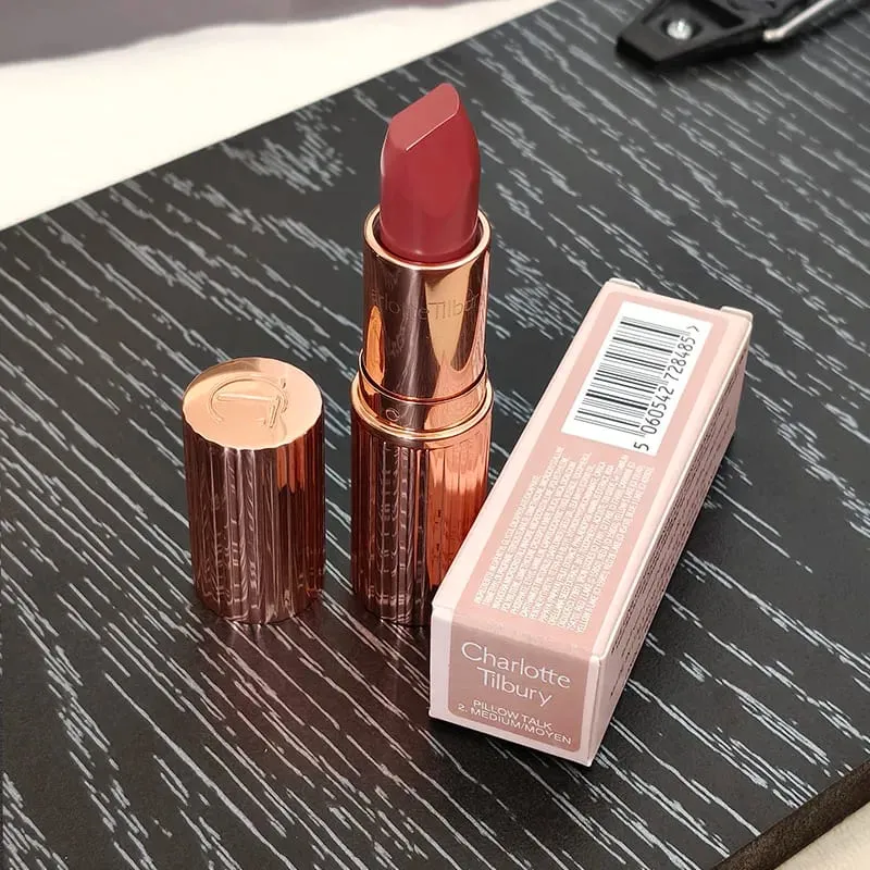 Νέο Charlotte Tilbury Two Color σε σχήμα καρδιάς Powder Blusher Setting Spray Oil Control Powder Blusher Air Cushion Pen Cosmetic