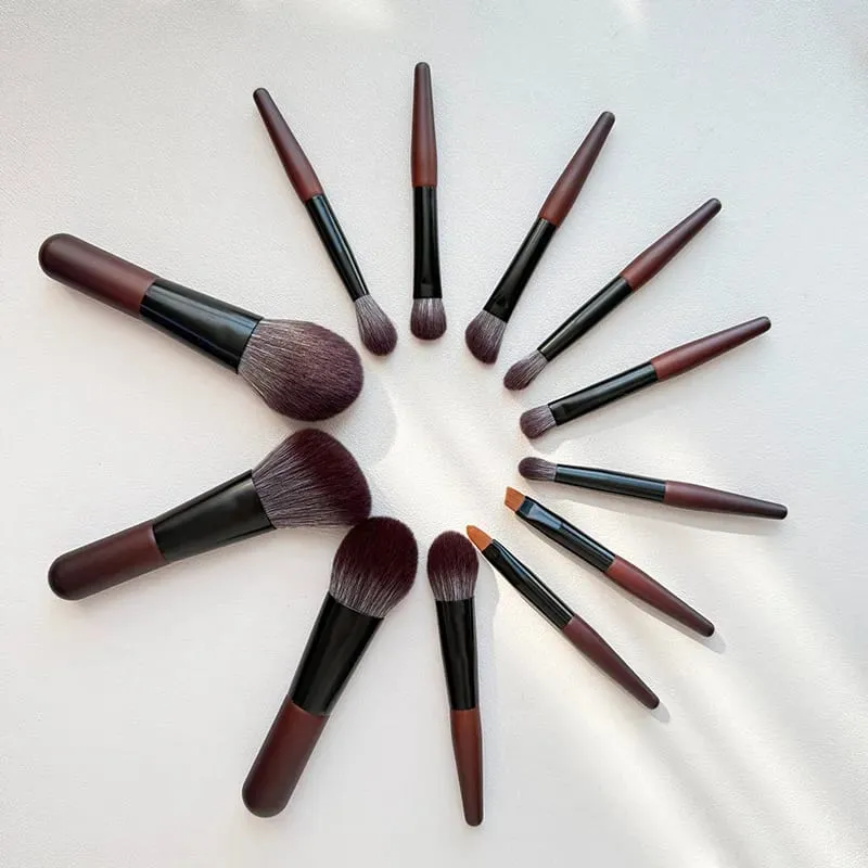 12pcs Travel Makeup Brushes Eyeshadow Brush Powder Blusher Liquid Foundation BB Cream Brush Portable Make Up Brush na may Bag