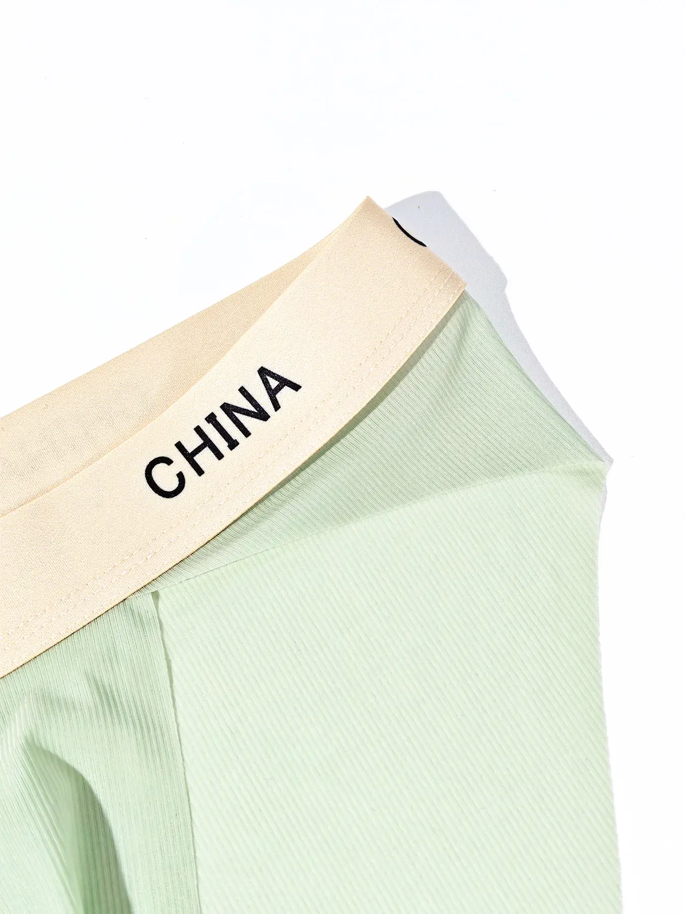 Men's Summer Ice Silk Triangle Boxer Shorts Breathable Sports Style Youth Underwear Soft Skin-Friendly Thin Briefs Fashionable