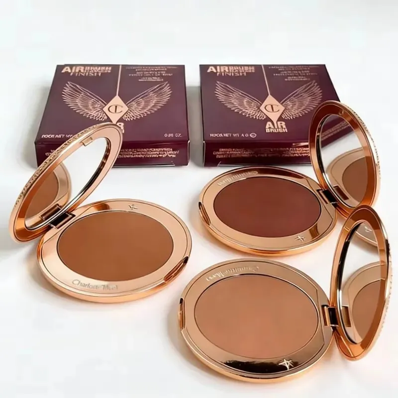 Charlotte Tilbury Cosmetics Flawless Liquid Highlighter Ενυδατώνει την επιδερμίδα Πολυτελής Παλέτα Σατέν-ματ Shimmer Μεταλλικά φινιρίσματα