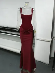 Typhaland Abito maxi pieghettato sottile per le donne Abito da sera sexy senza maniche con scollo tondo Estate 2026 Abiti femminili solidi di moda